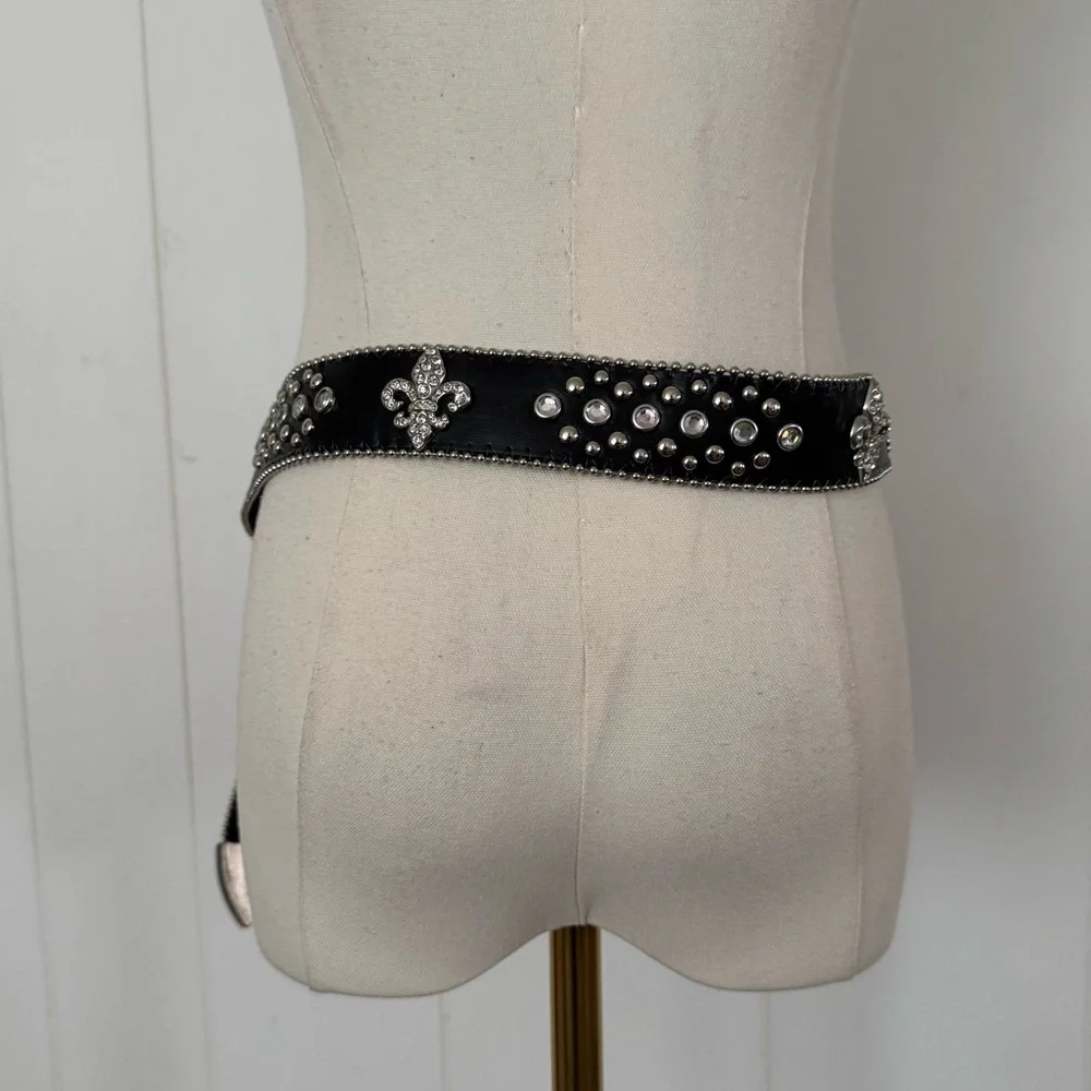 Rhinestone Western Crosses Women’s Belt